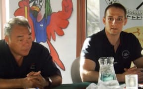 Commonwealth Federation CEO David Grevemberg [R]