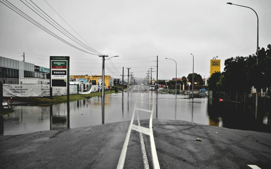 Flooding on Porana Road outside Pak'nSave, Wairau, 1 February 2023.