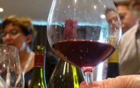 red wine glass
