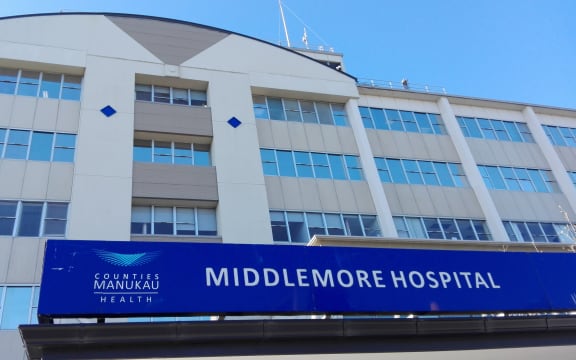 A security guard worked at Middlemore Hospital's emergency department on Thursday last week while symptomatic with Covid-19.