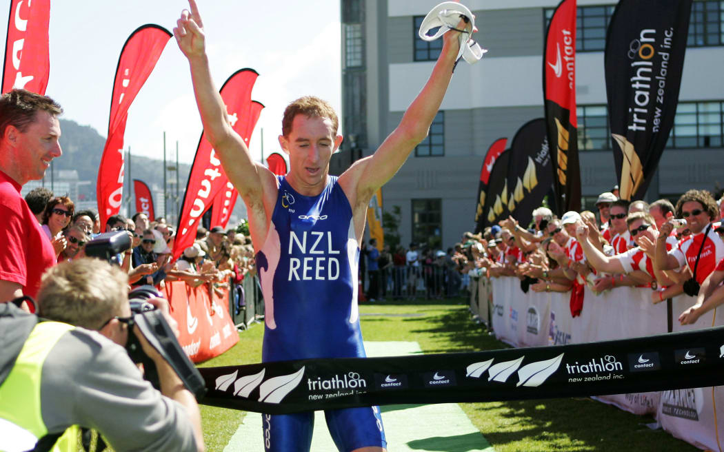Shane Reed winning the 2008 ITU Oceania Triathlon Championships.