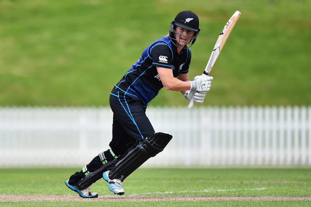White Ferns player Sophie Devine during their 4th ODI match against the New Zealand White Ferns. Saxton Oval, Nelson, New Zealand. Thursday 17 November 2016.