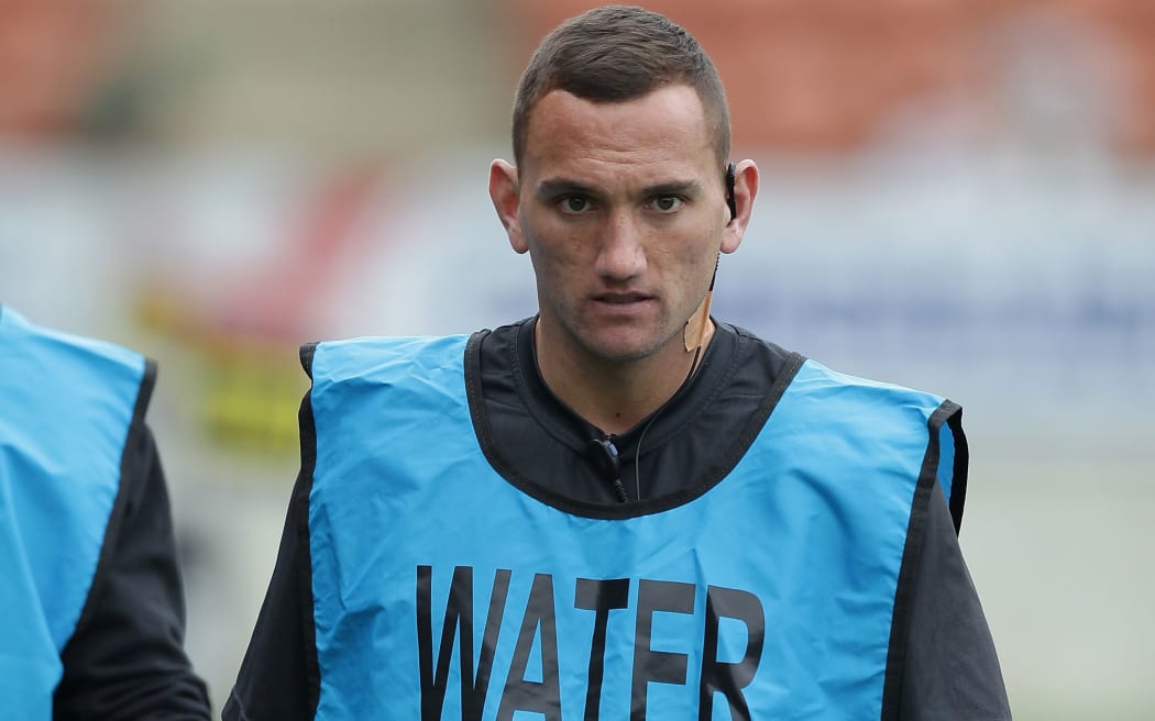 Aaron Cruden, waterboy