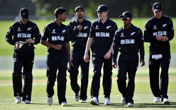 New Zealand team walk back after their victory over Kenya by 243 runs during the ICC U-19 Cricket World Cup 2018 game between New Zealand v Kenya, Hagley Oval, Christchurch, Wednesday 17th Janurary 2018. Copyright Photo: Raghavan Venugopal / © www.Photosport.nz 2018