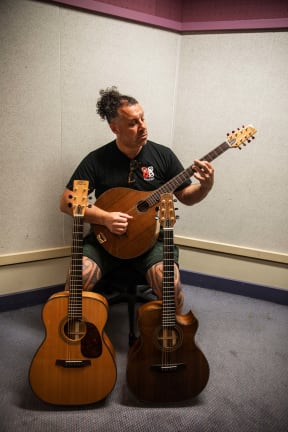 Nui Stretch and his guitars