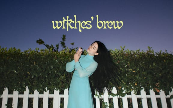 Luna Shadows - Witches Brew