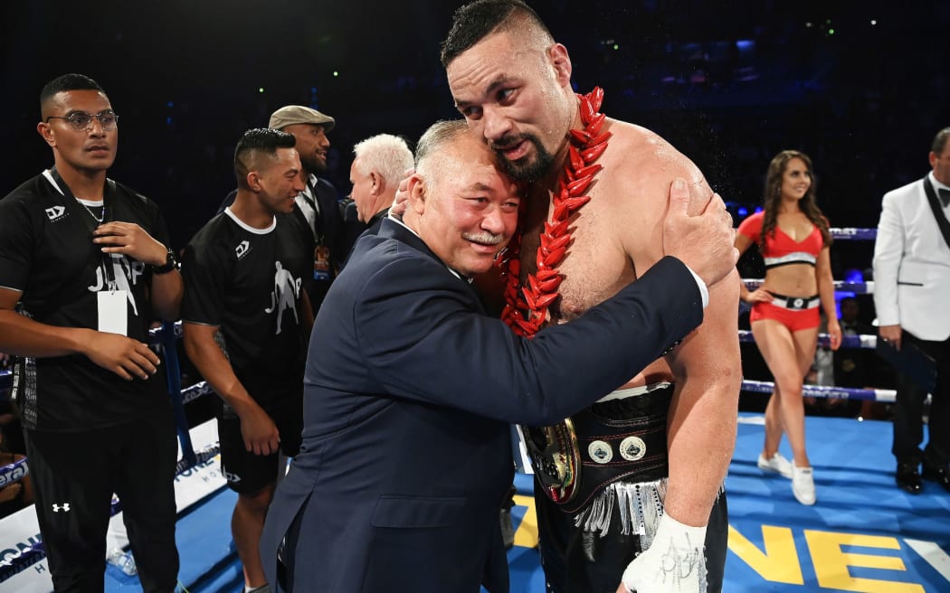 Joseph Parker is congratulated by his father Dempsey, 
Heavyweight boxing. Joseph Parker v Junior Fa at Spark Arena in Auckland, New Zealand on Saturday February 27, 2021. Â© Mandatory photo credit: Andrew Cornaga / www.Photosport.nz