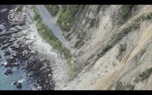 Man lands plane on SH1 to help family stranded by quake