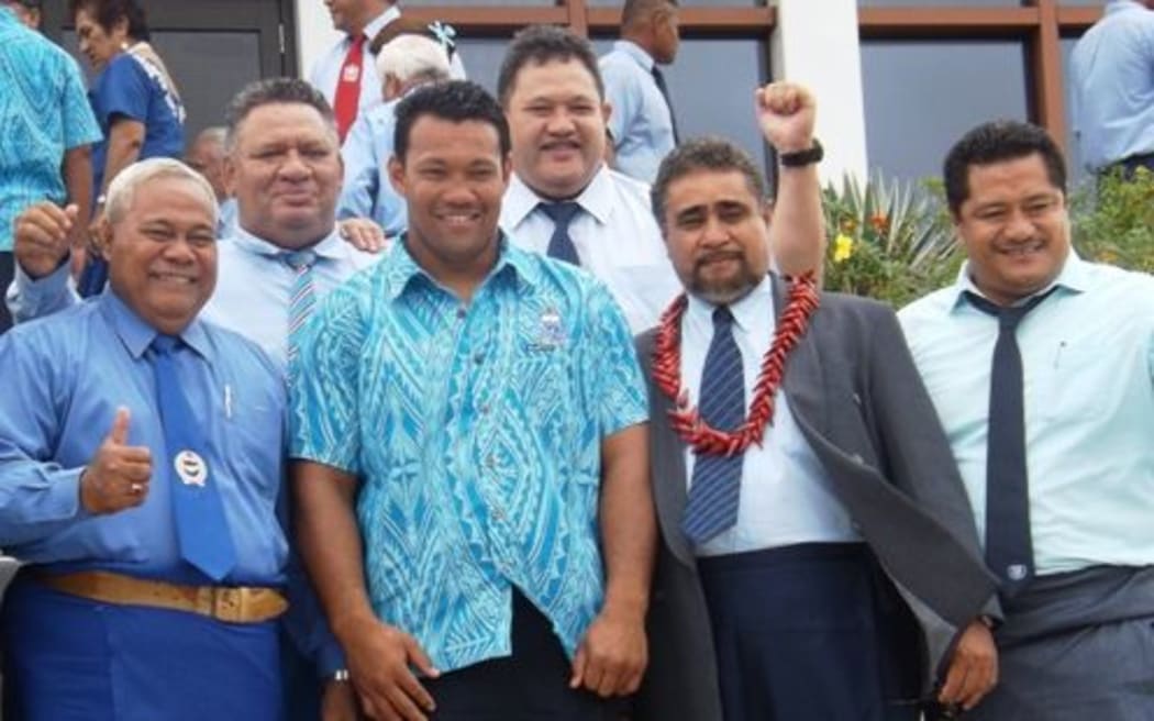 Manu Samoa captain Ofisa Treviranus with several local parliamentarians at the squad naming for the All Blacks test.