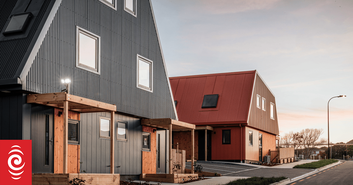 Eighteen Pasifika families in Wellington no longer have to pay for 'overpriced rental homes'