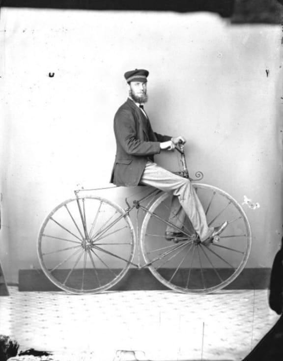 Cycles Past Bicycles in New Zealand's History A Gallery from the