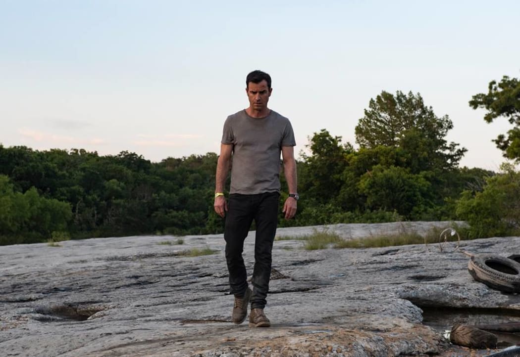 Justin Theroux plays Kevin Garvey in The Leftovers.