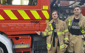 Firetruck broke down in Auckland on the way to a fire.