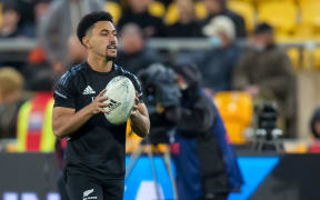 Stephen Perofeta training with the All Blacks.