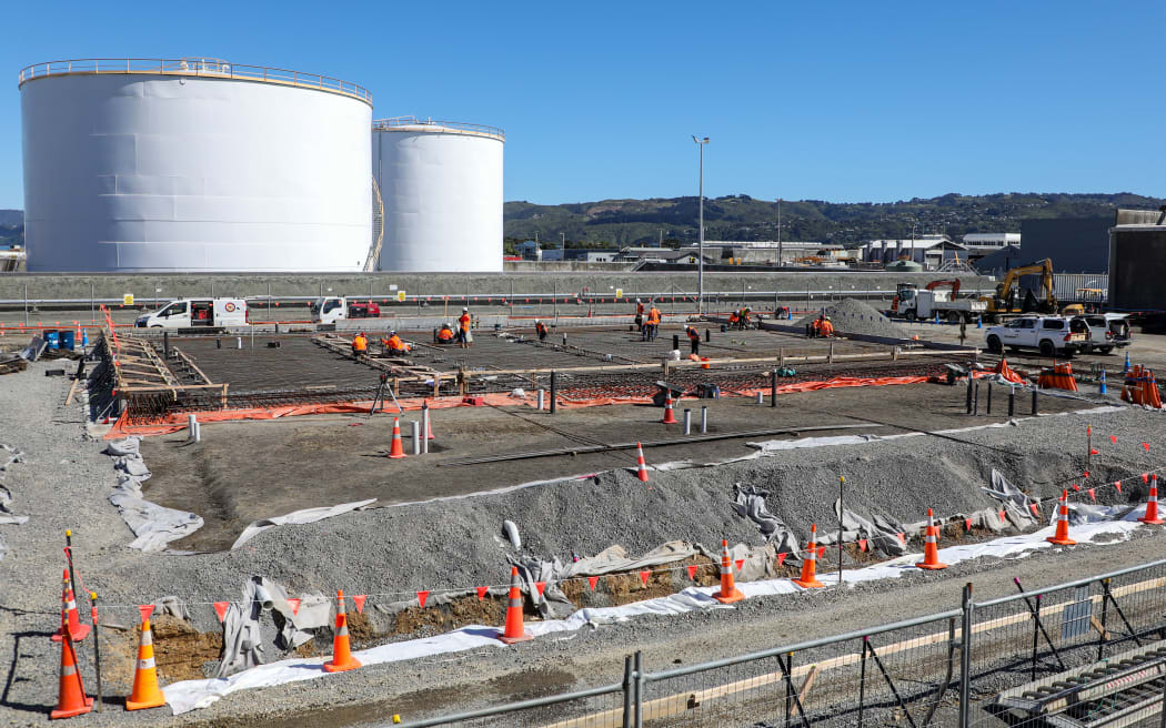 Tiaki Wai spends $150m on 'dreadful' Seaview stench | RNZ News