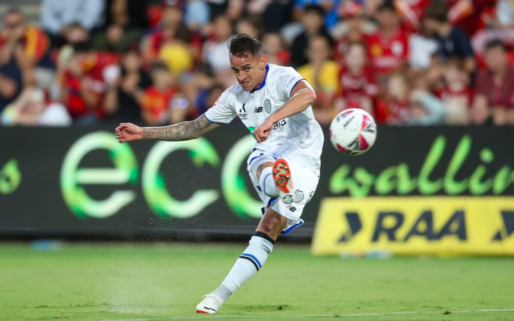 Neyder Moreno of Auckland FC shoots during the A-League Men Round 14 match between Adelaide United and Auckland FC.