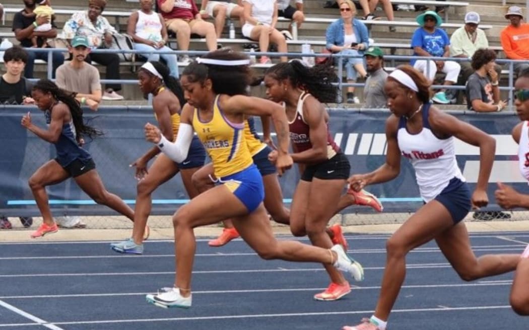 Laiana McClinton stopped the clock at 11.75 seconds in the 100m and 23.67 seconds in the 200m.
