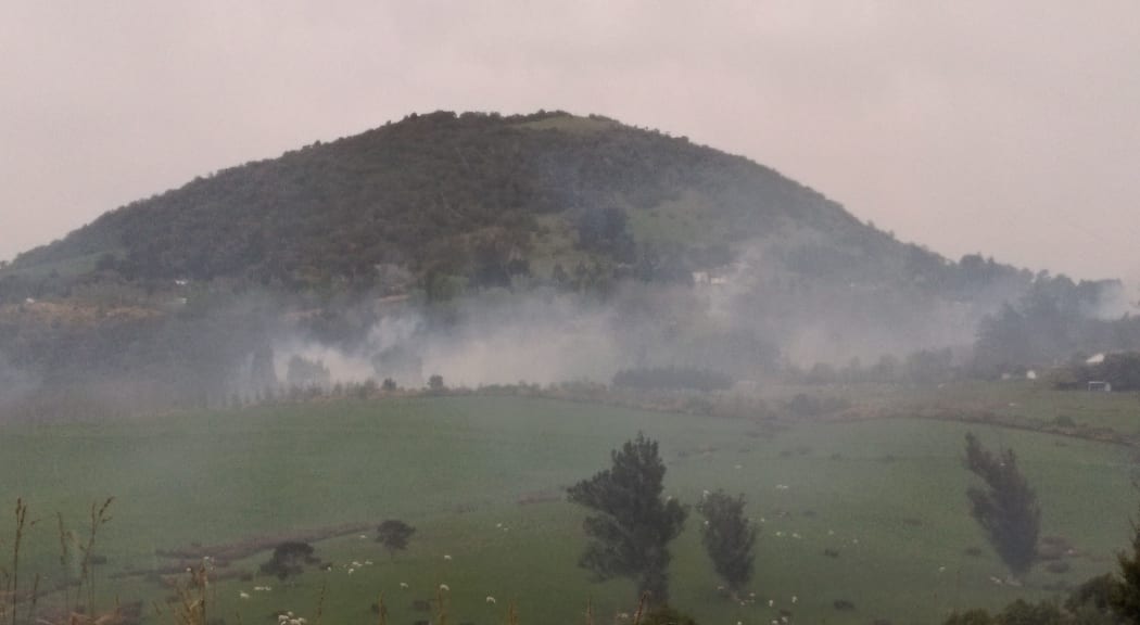 Smoke on Saddle Hill, Wednesday 7, 2015