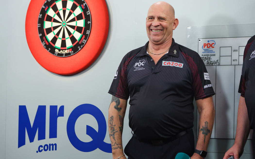 Veteran darts caller Russ Bray