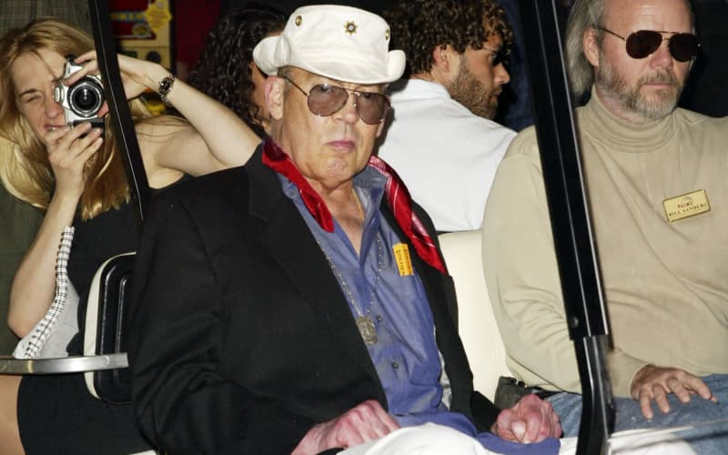Hunter S Thompson achieved celebrity status as a cult figure before his death.