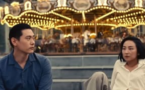 Greta Lee and Teo Yoo in Past Lives.