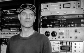 Dubhead (Patrick Waller) at the 95bFM studio