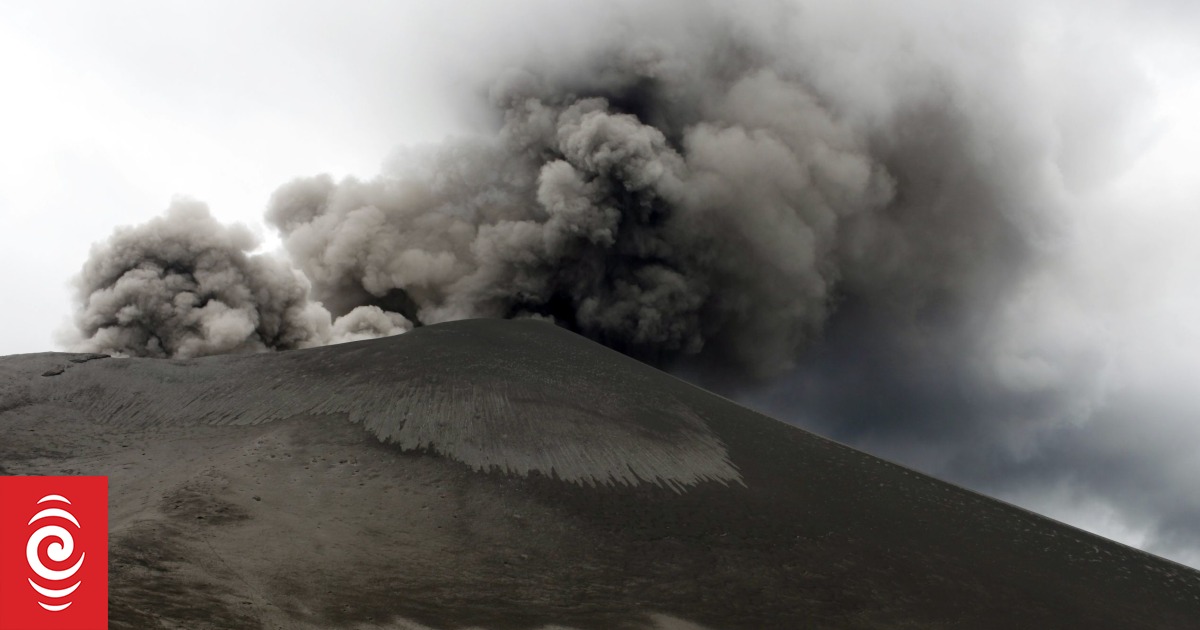 Threat Remains From Six Volcanoes In Vanuatu | RNZ News