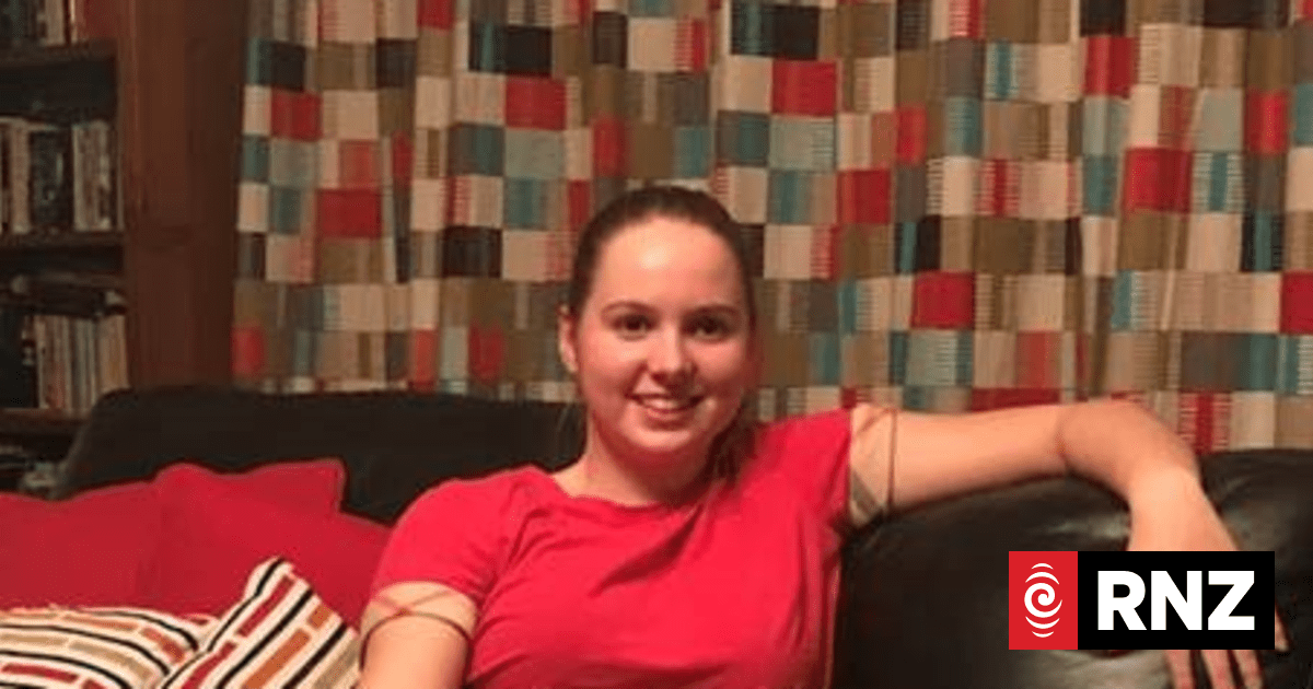 Issie Robertson - Teen takes on bioethics | RNZ