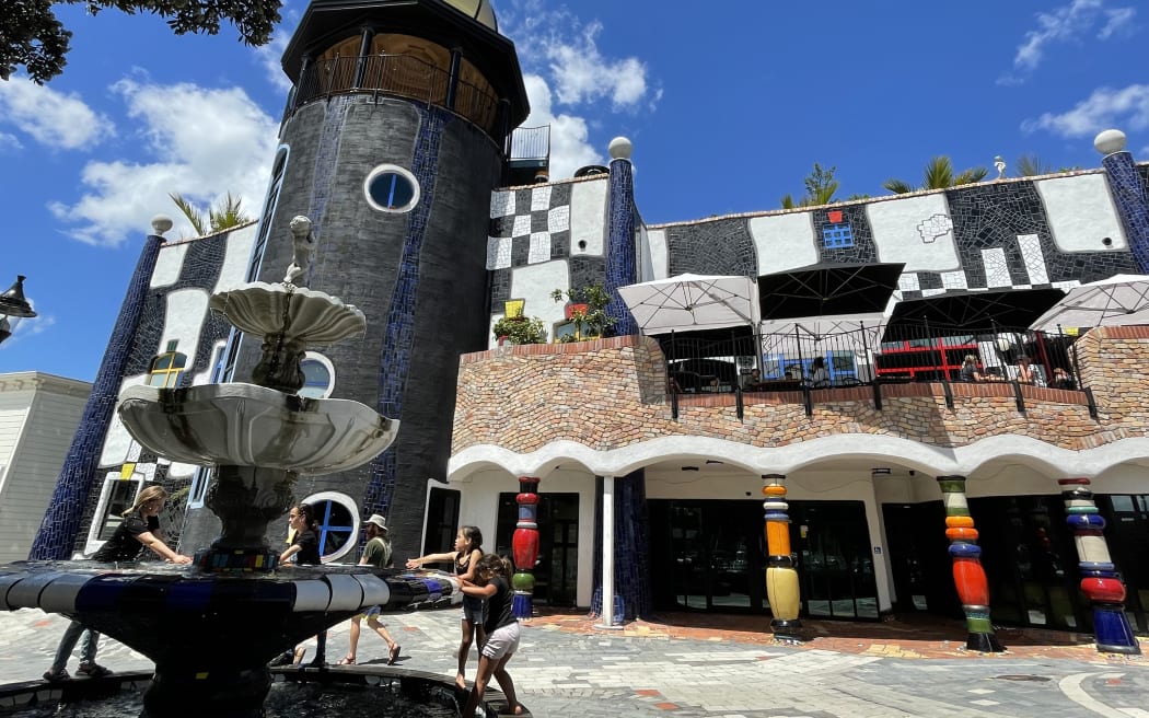 Hundertwasser
