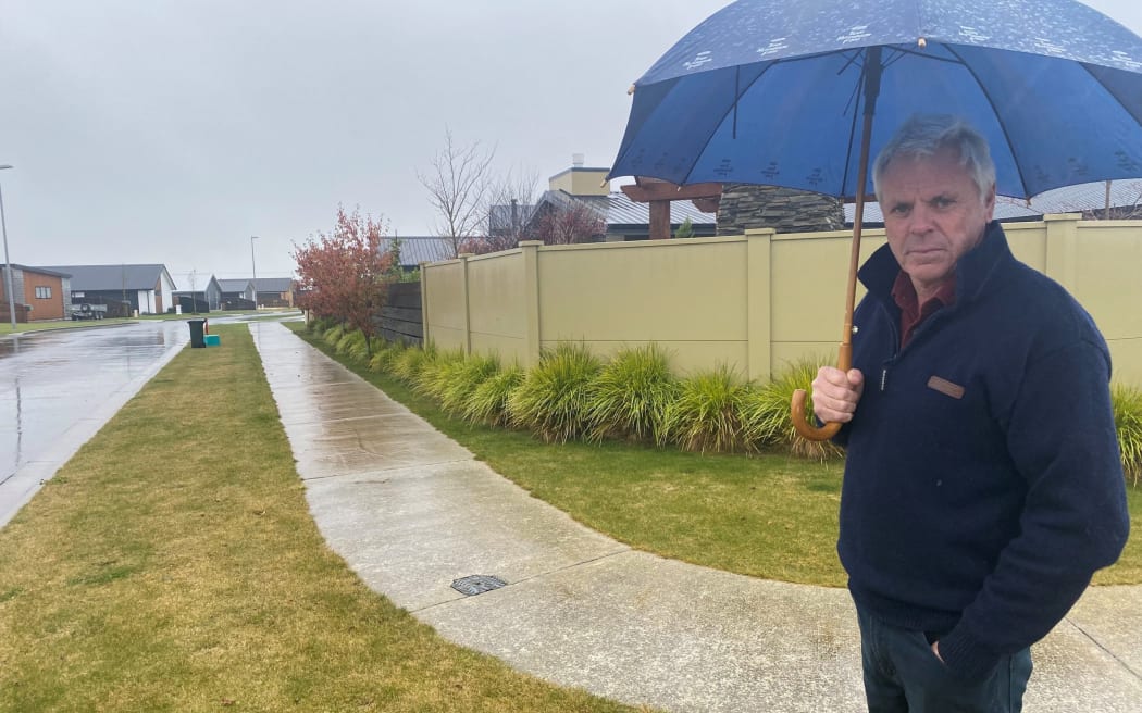 Methven resident Paul Dixey is calling on the council to impose stricter regulations on holiday rentals.