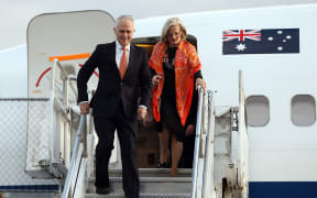 Australian PM Malcolm Turnbull arrives in Auckland with his wife, Lucy, on 16 October 2015.