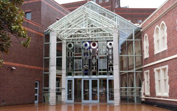 Entrance to the High Court in Auckland