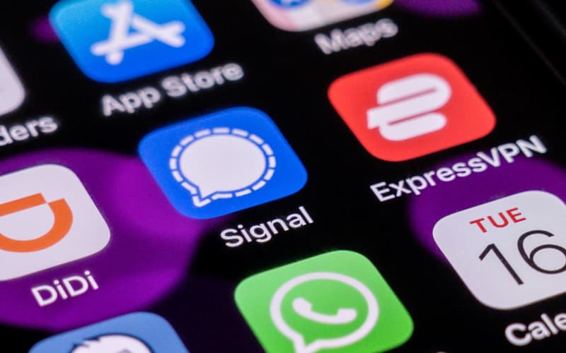 Signal is 'as safe as messaging apps get', but not for national ...