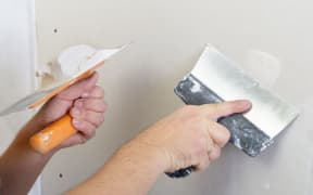 Plaster, plasterer, gibstopping, gibstopper