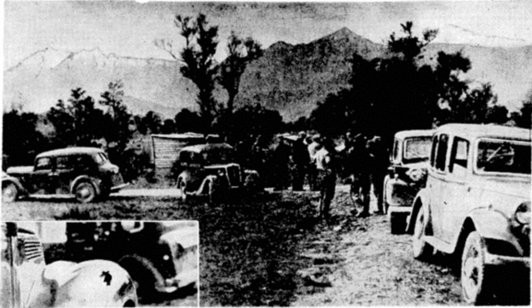 Scene_outside_Stan_Graham's_house_at_Koiterangi_Evening_Post_13_October_1941_