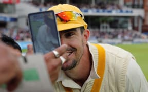 Kevin Pietersen is keen to play against his former England teamates.