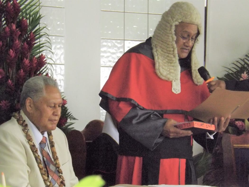 Satiu Simativa Perese is sworn in