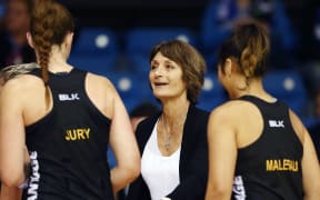 Margaret Forsyth coaching the WBOP Magic in 2017.