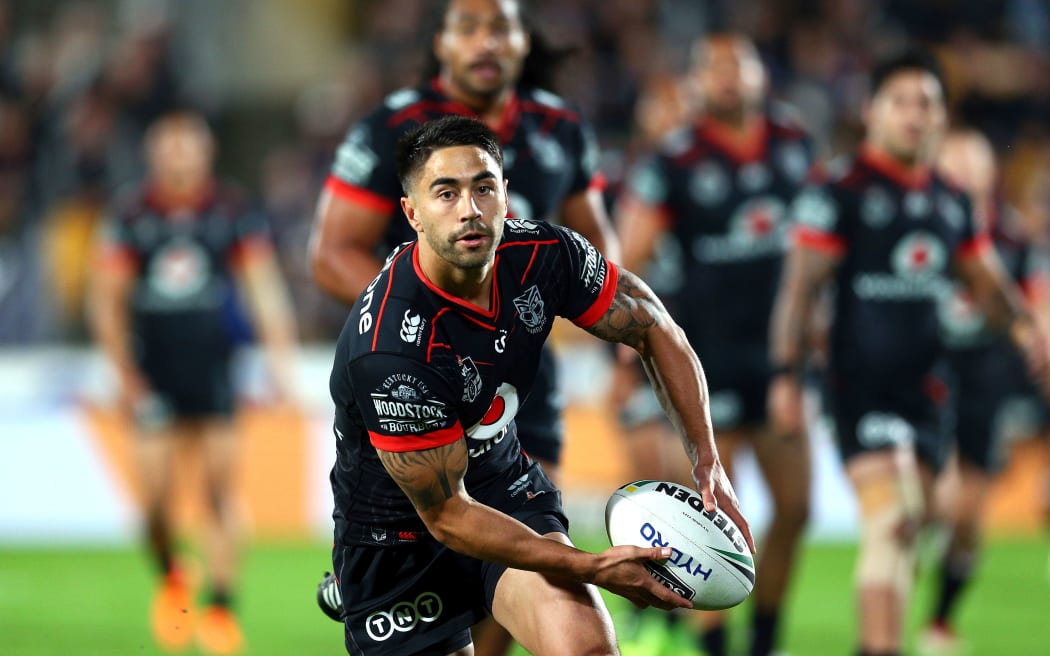 Warrior's halfback Shaun Johnson