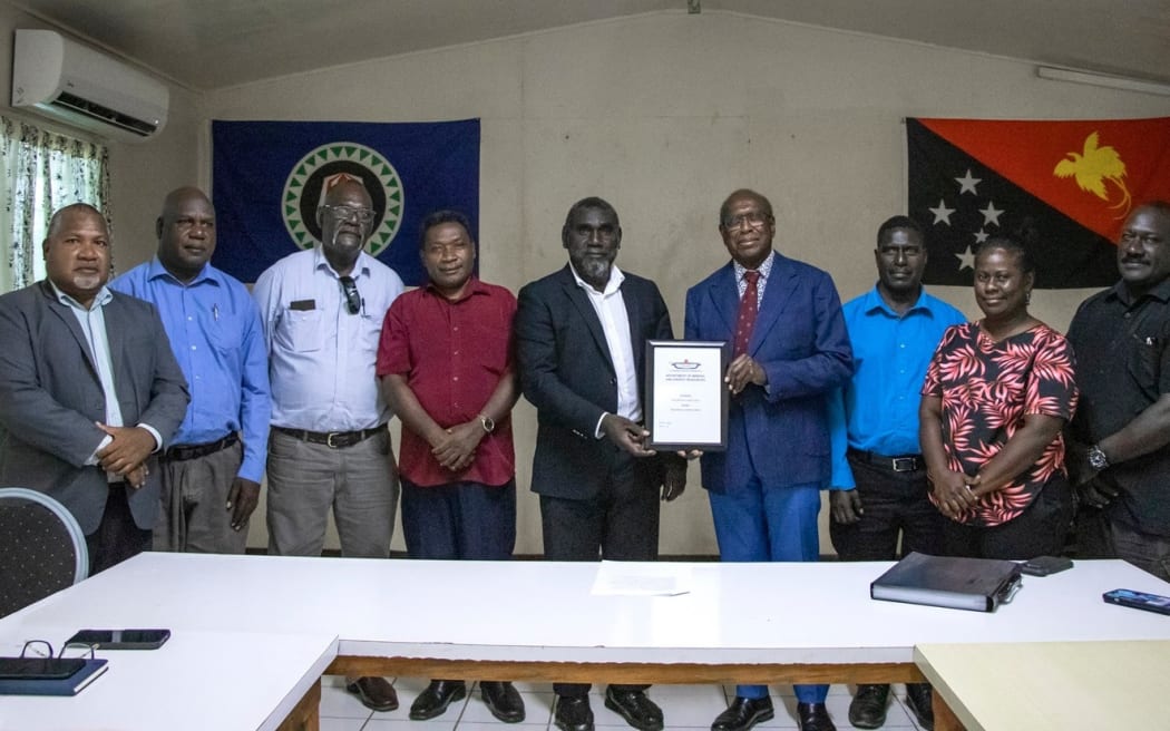The deal between Bougainville Copper Limited and the Autonomous Bougainville Government (ABG) was signed on 2 February in Buka.
