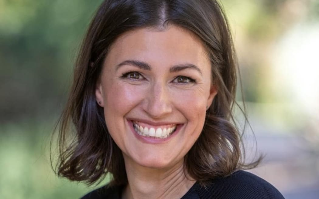 Bronwen Bock and Lucy Bradlow want to become Australia's first job-sharing MPs.