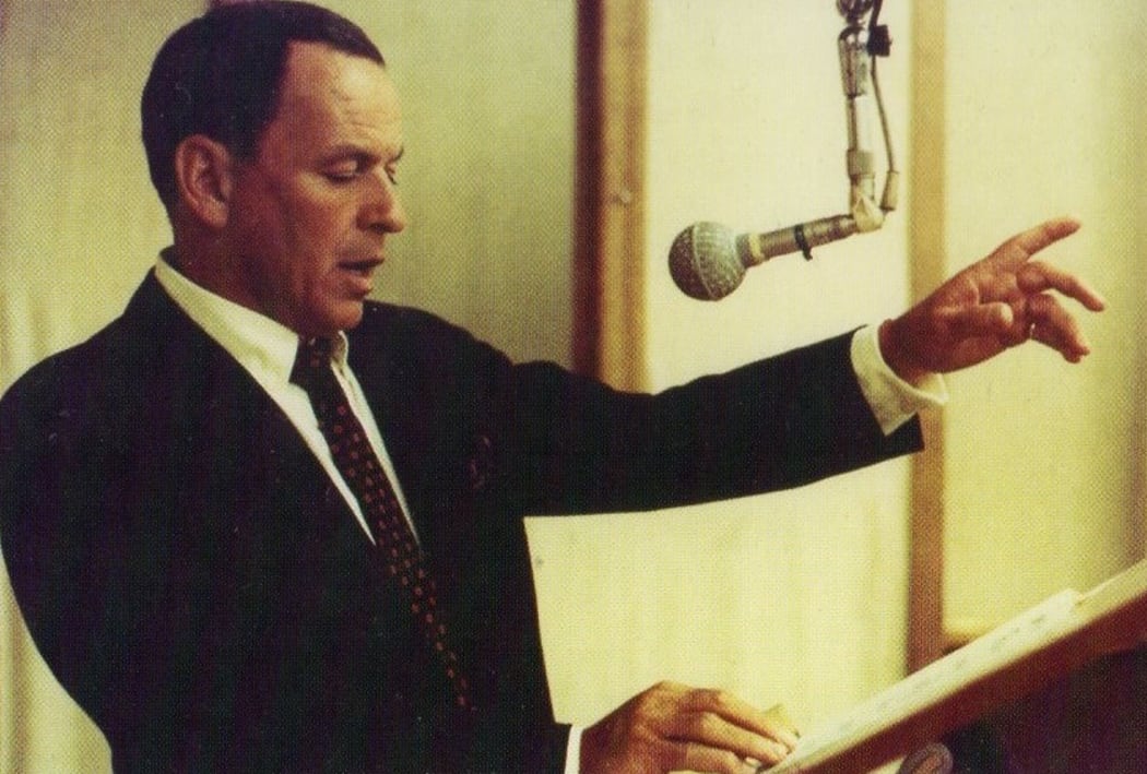 Frank Sinatra - Strangers in the Night, cover image