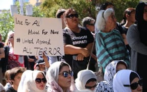 Thousands gathered in central Auckland to pay vigil to the victims of the Christchurch mosque shootings.