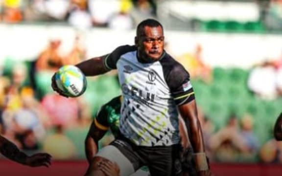 The Fiji men's team continues to lead the world sevens competition points table, despite their 21-19 loss to South Africa in the Perth Sevens final on Sunday night.
