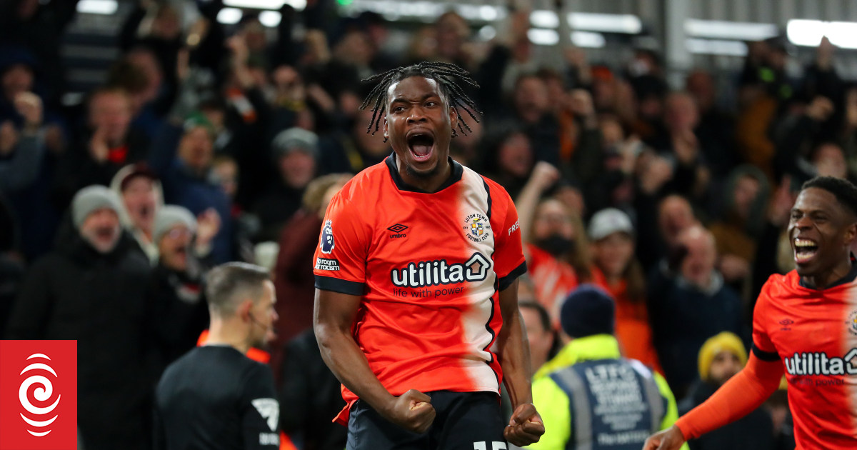 Relegation rivals Burnley and Luton Town play out EPL draw - Vimarsana News