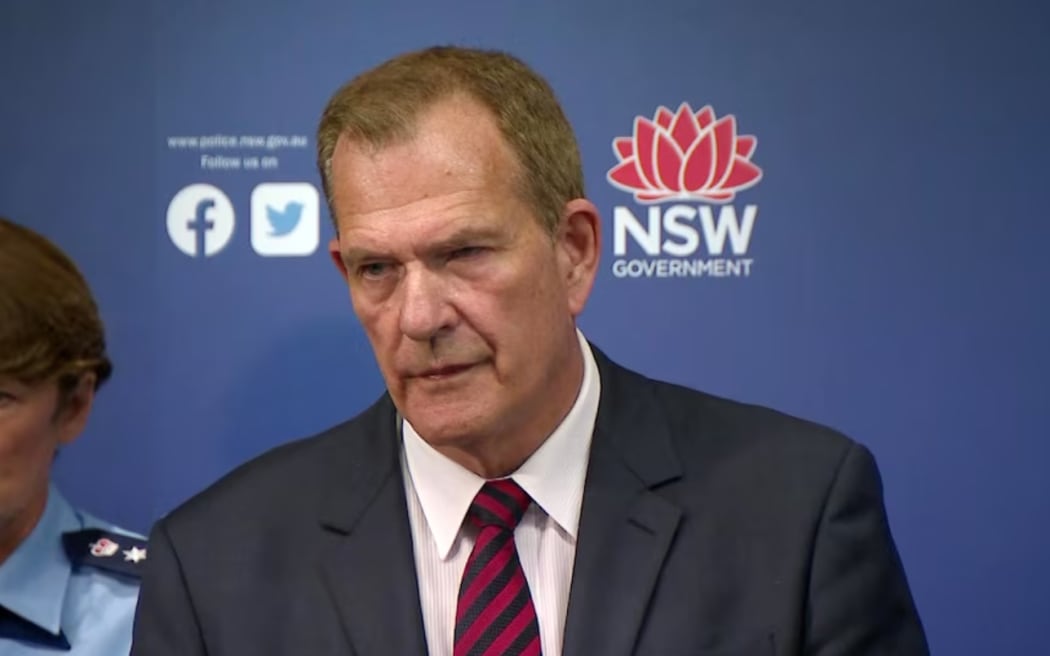 NSW Police Deputy Police Commissioner David Hudson say the men are known to Victoria Police.  (ABC News)