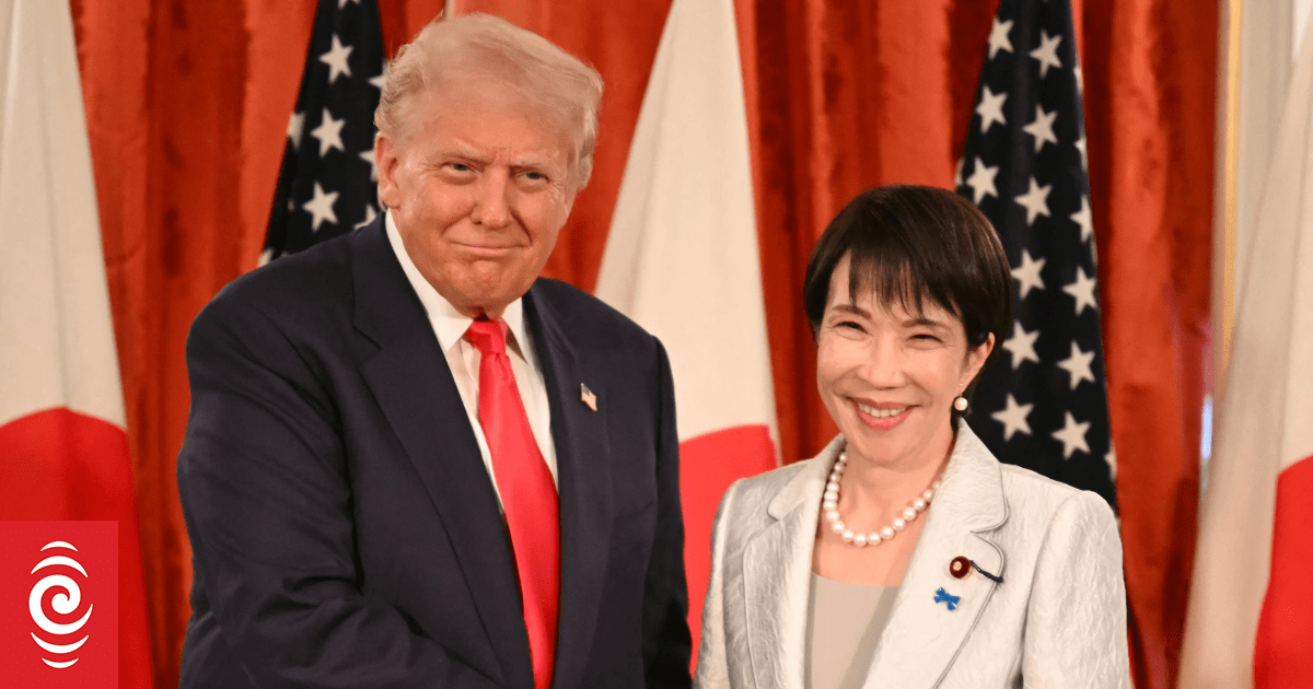 Trump praises Japan's 'great' female leader in talks on trade ...