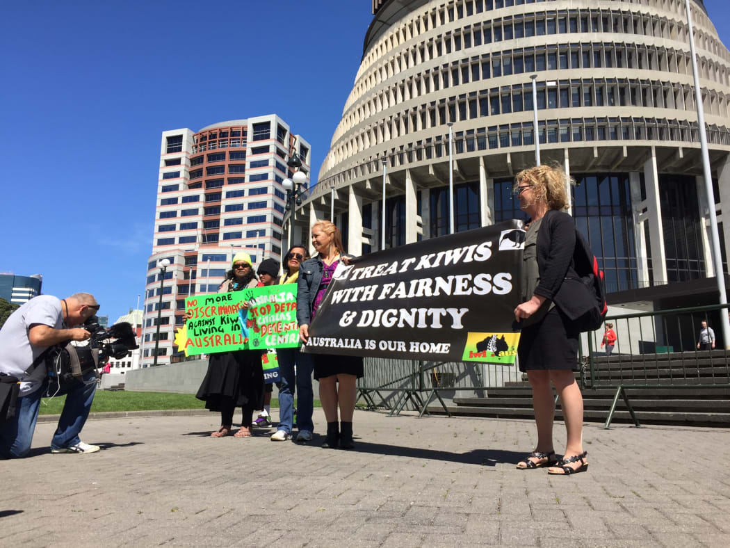Protesters calling for better treatment for New Zealanders convicted in Australia arrive at Parliament on 16 October 2015. The protest was organised by 'Iwi n Aus'.