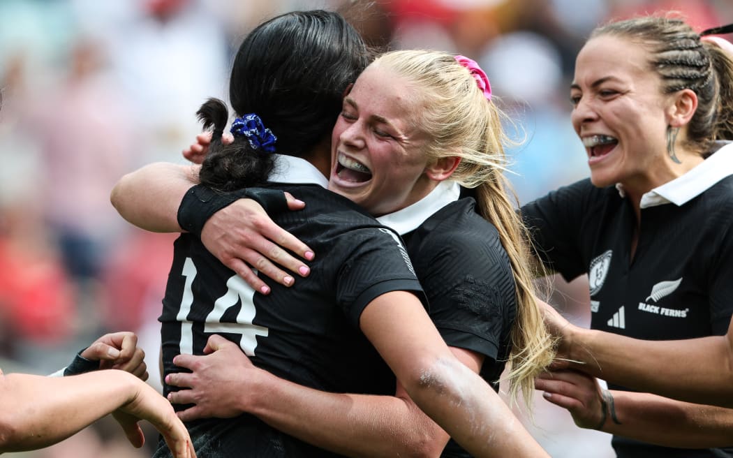 New Zealand Black Fern's Braxton Sorensen-McGee celebrates try score with Jorja Miller