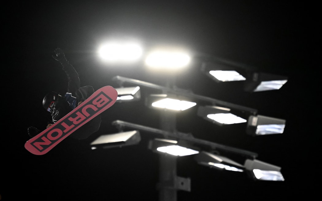 Zoi Sadowski-Synnott competes in the snowboard women's big air qualification at the Milano Cortina Winter Olympics.